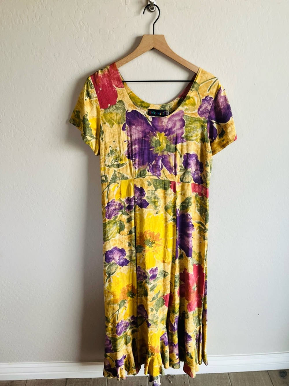 Vintage Jams World Women’s Maxi Rayon Dress Size M Floral Wearable Art Hawaii - Picture 2 of 5